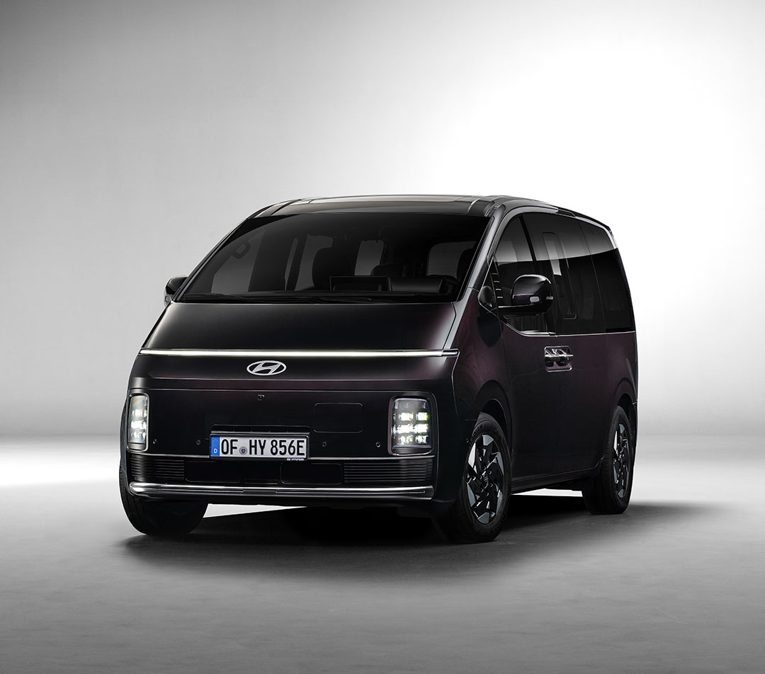 Hyundai STARIA Electric дебютує, встановлюючи новий стандарт просторової, щоденної мобільності з нульовими викидами
